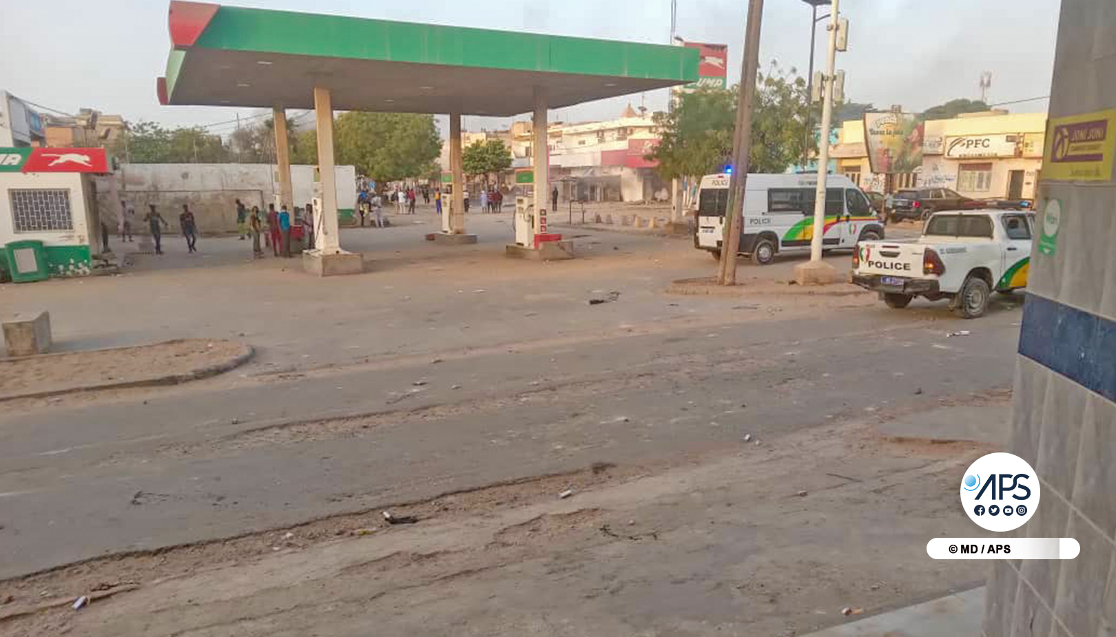 SENEGAL-POLITIQUE-JUSTICE-VIOLENCES / Des manifestants pillent de nombreux services publics à Pikine
