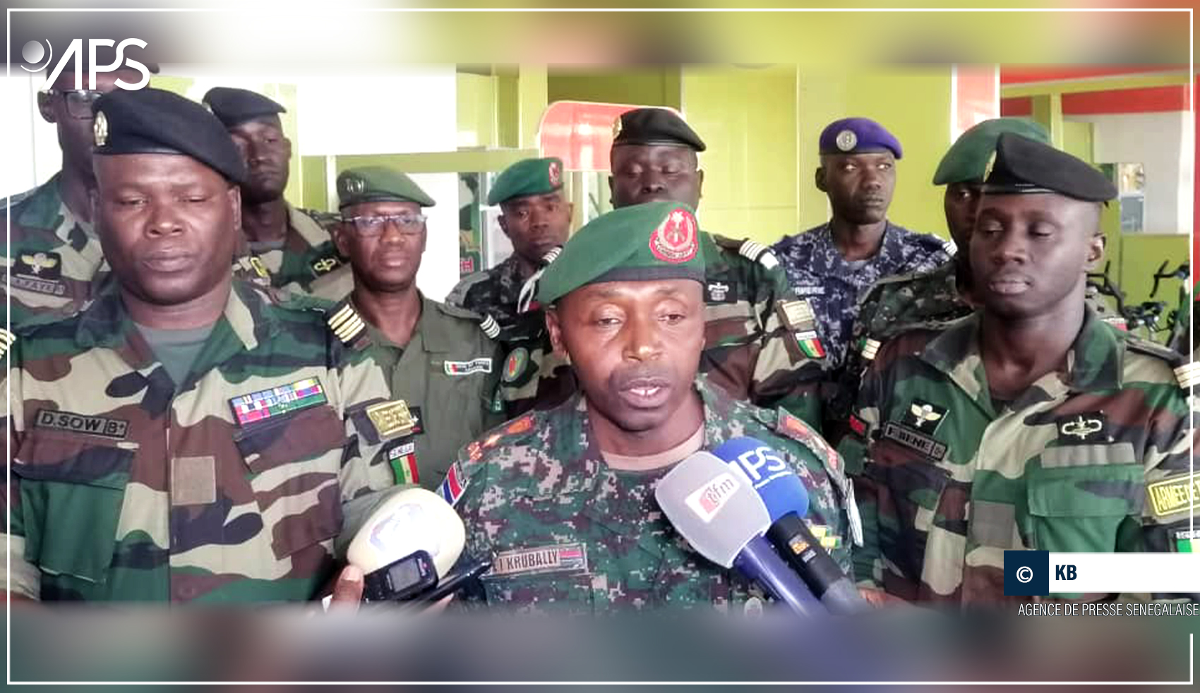 Le Sénégal et la Gambie, ”un  seul peuple indivisible”, selon un officier gambien