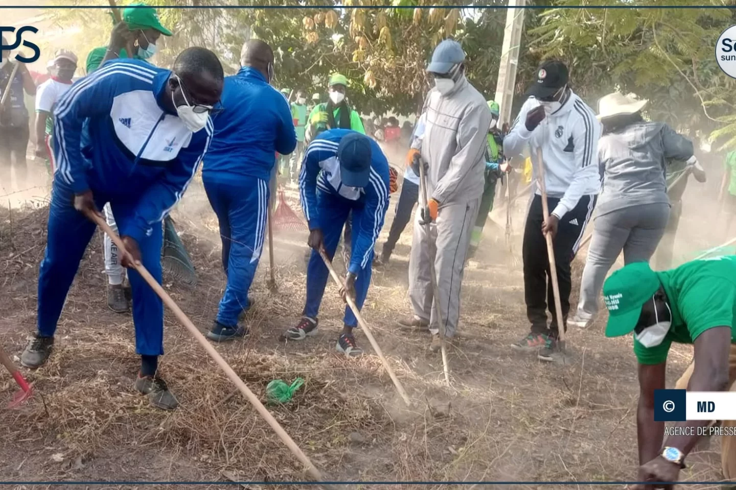 Journée de nettoiement : forte mobilisation citoyenne à Nyassia sous le sceau de l’harmonie