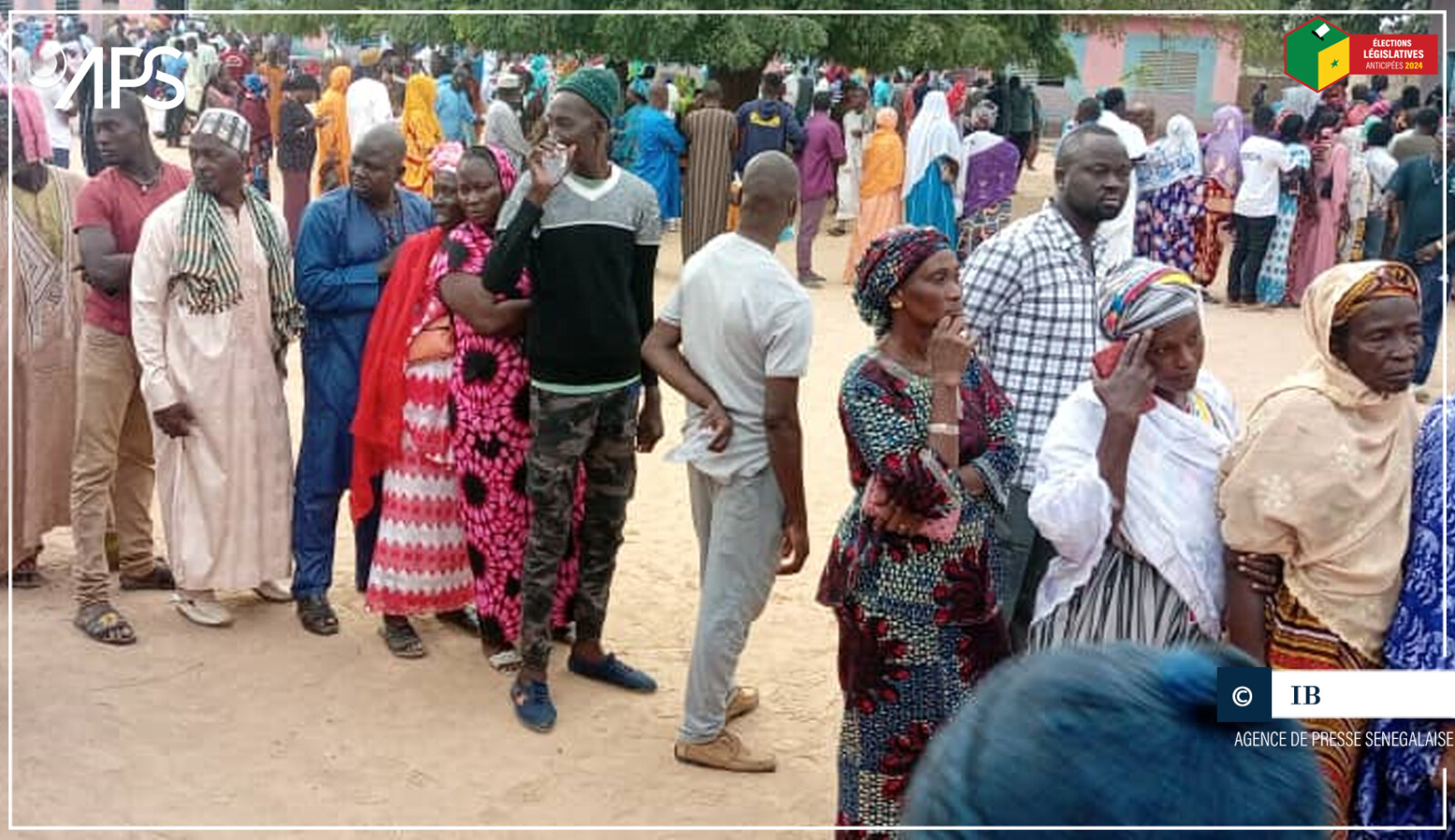 Mbour : le vote a démarré avec une forte affluence au centre Gaïndé Fatma