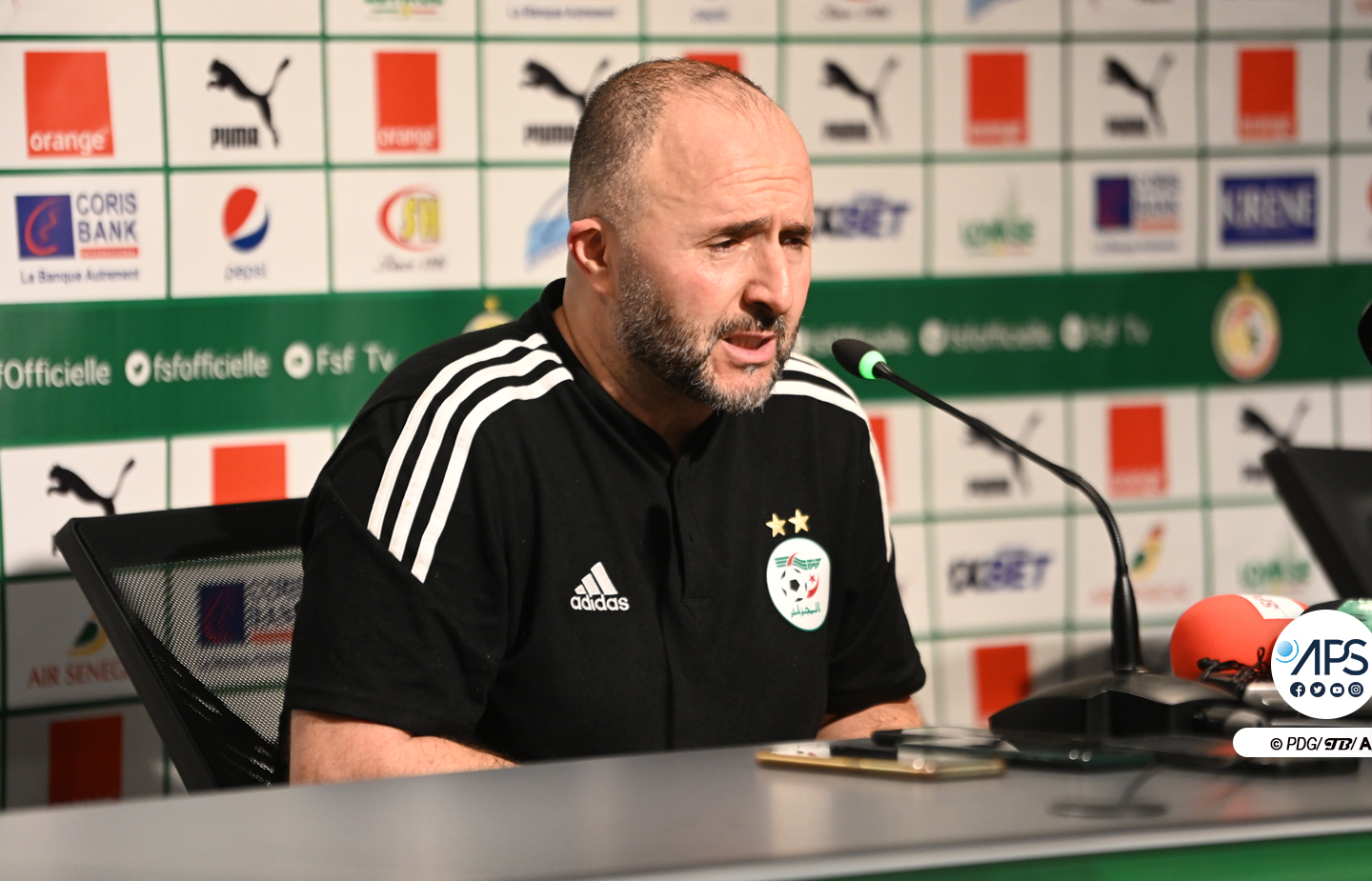 Match amical : Le match contre le Sénégal est un avant-goût de la CAN, selon Belmadi  