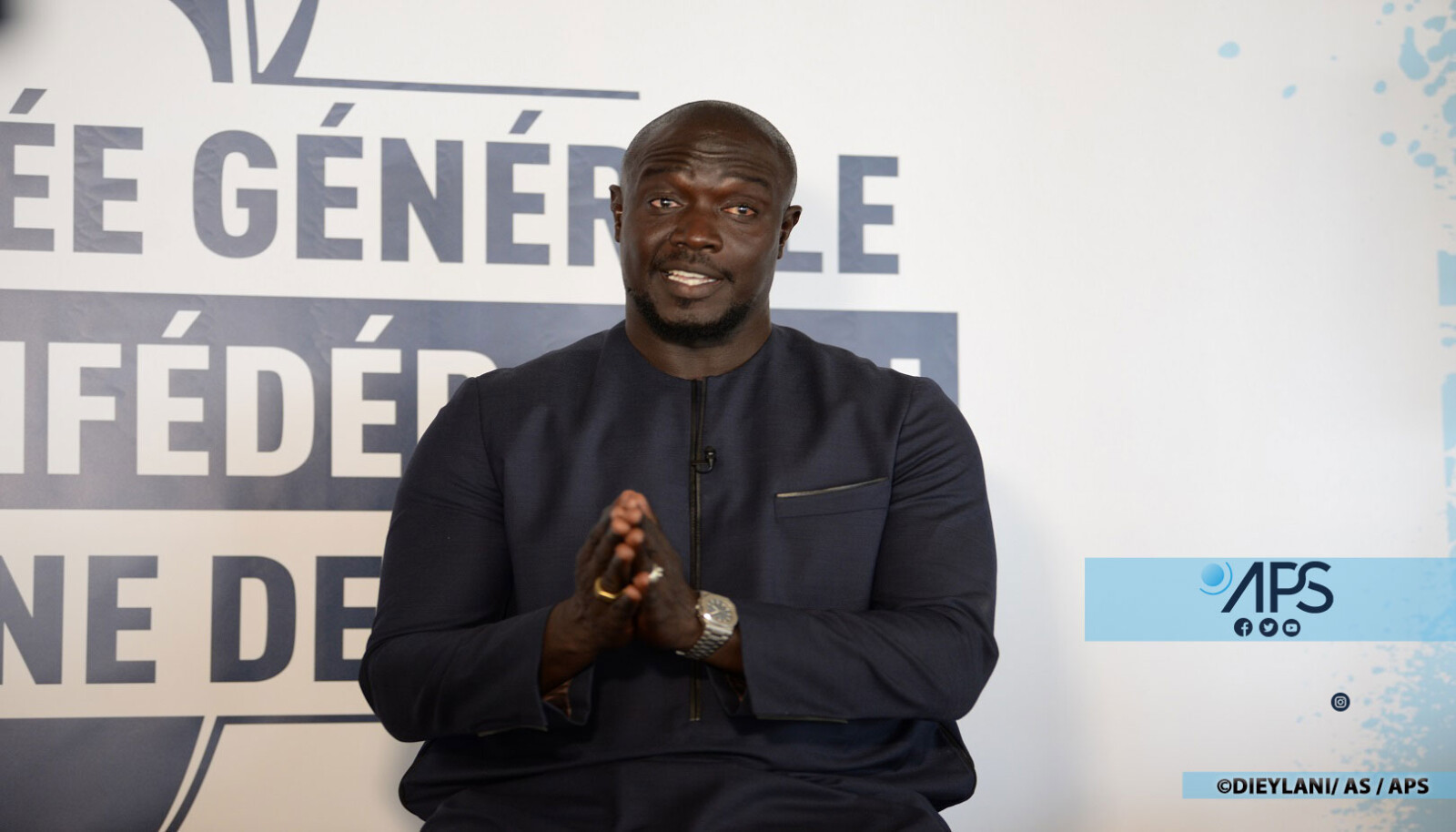 El Hadji Oumar Sèye veut valoriser le surf au Sénégal et en Afrique El Hadji Oumar Sèye veut valoriser le surf au Sénégal et en Afrique