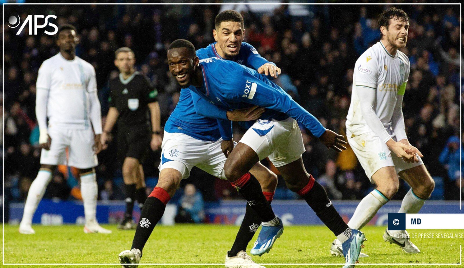 Sima flambe en Ecosse, Gana Gueye sort de la zone rouge