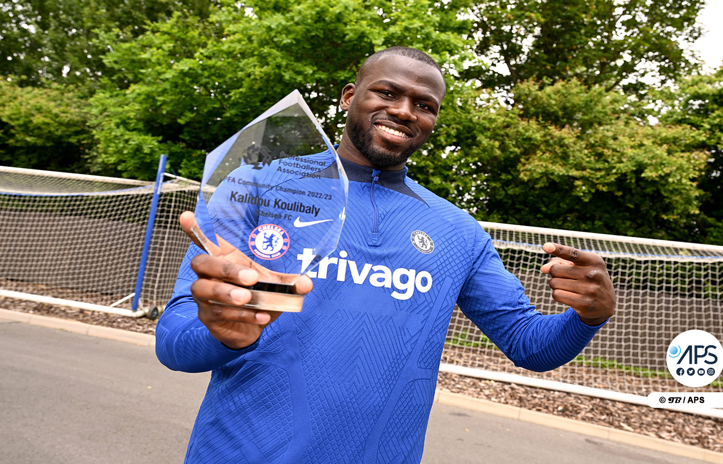 Premier League : Kalidou Koulibaly récompensé pour ses œuvres sociales