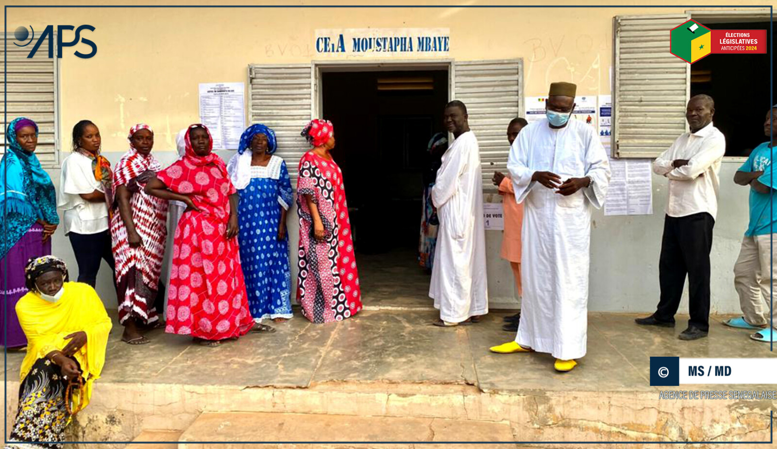 Louga : démarrage du vote avec une forte affluence chez les jeunes et les femmes