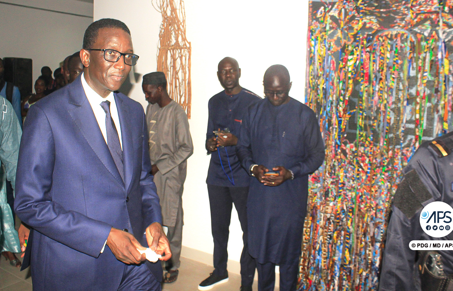 Amadou Ba exhorte les ministères à décorer avec des tableaux d’artistes sénégalais