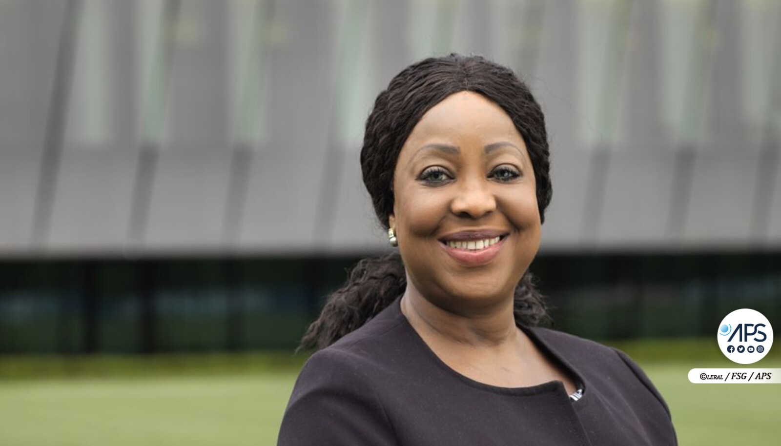 Fatma Samoura, lauréate du Prix d’excellence du Sommet mondial du football