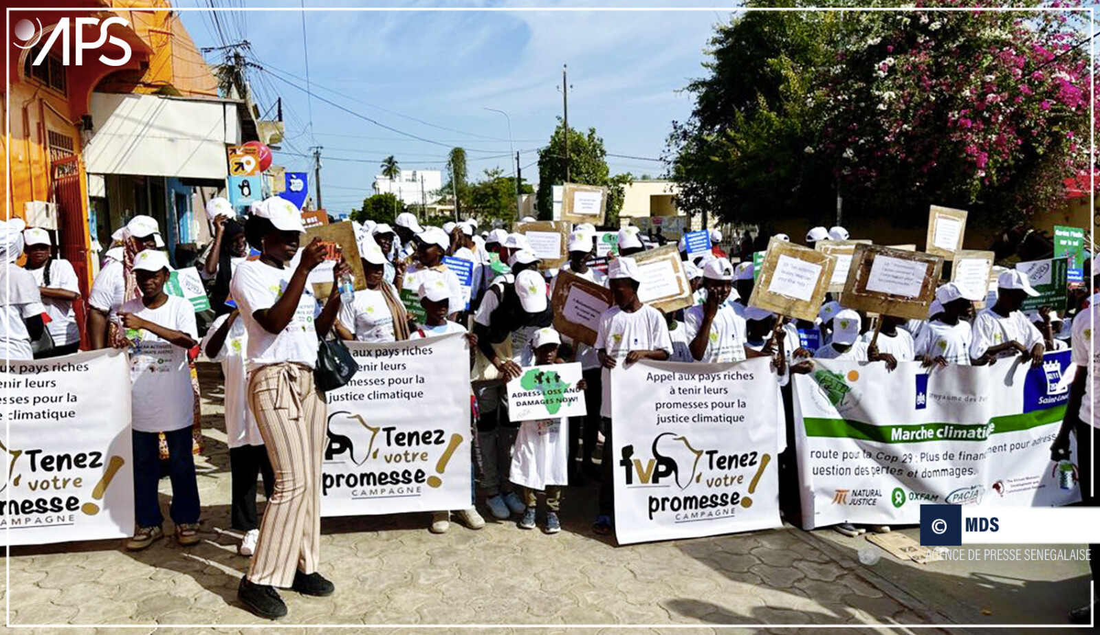 Saint-Louis : une marche pour alerter sur les effets du changement climatique