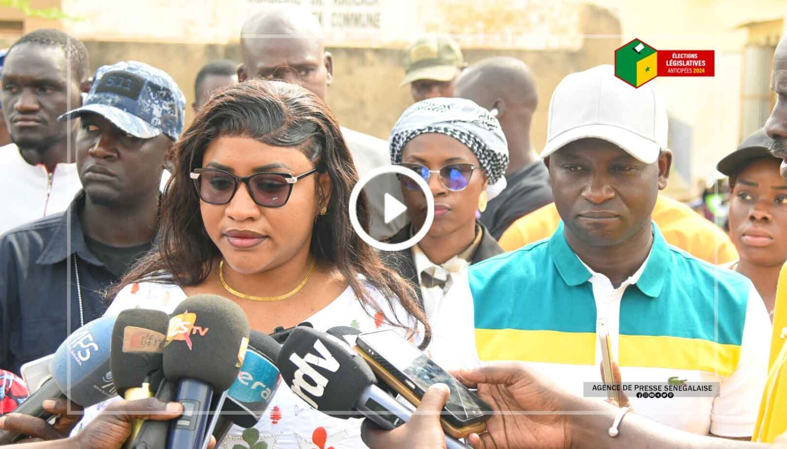 La tête de liste de la coalition PASTEF appelle les citoyens à sortir voter ‘’massivement’’ La tête de liste de la coalition PASTEF appelle les citoyens à sortir voter ‘’massivement’’