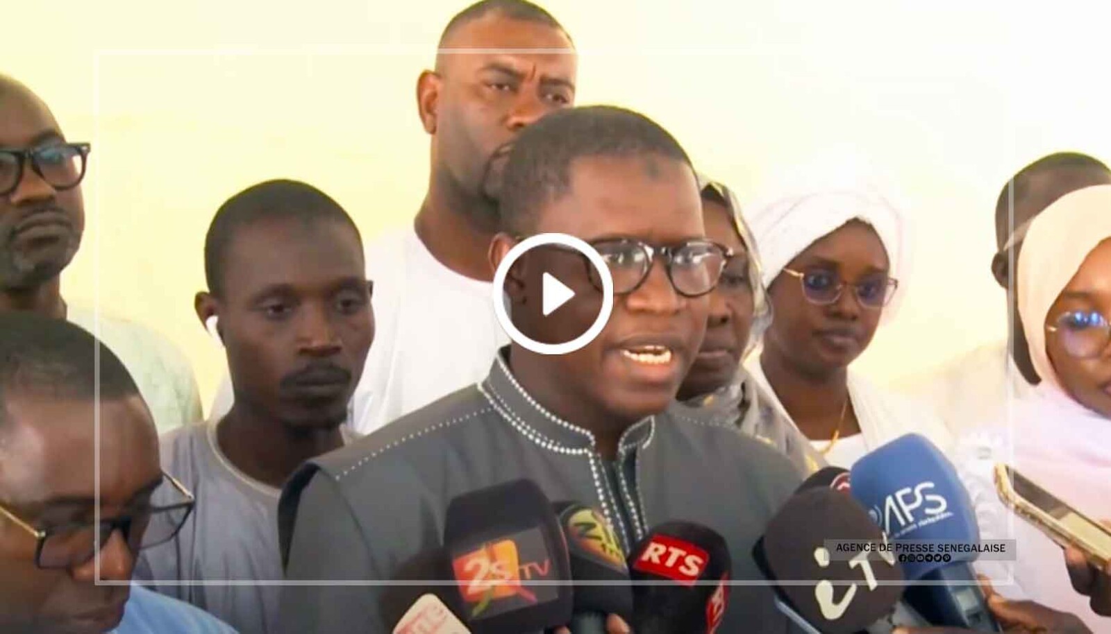 Stratégie nationale de bonne gouvernance : Alassane Guèye en visite chez le khalife général des mourides