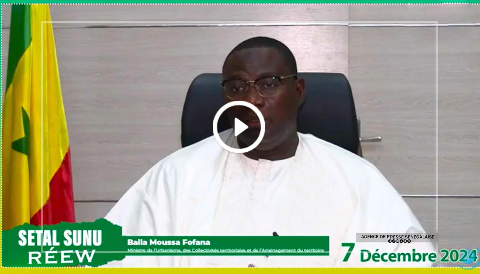 «Challenge sétal sunu gox » : Balla Moussa Fofana fait don de son salaire «Challenge sétal sunu gox » : Balla Moussa Fofana fait don de son salaire