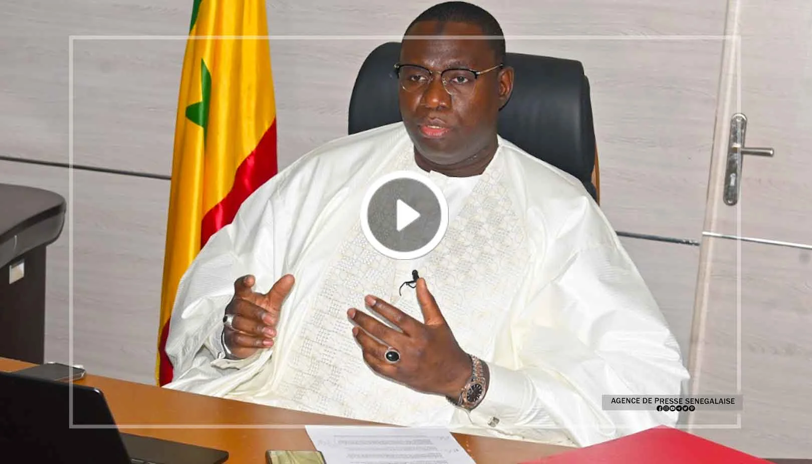 Les Entretiens de l'APS avec Balla Moussa Fofana Les Entretiens de l'APS avec Balla Moussa Fofana
