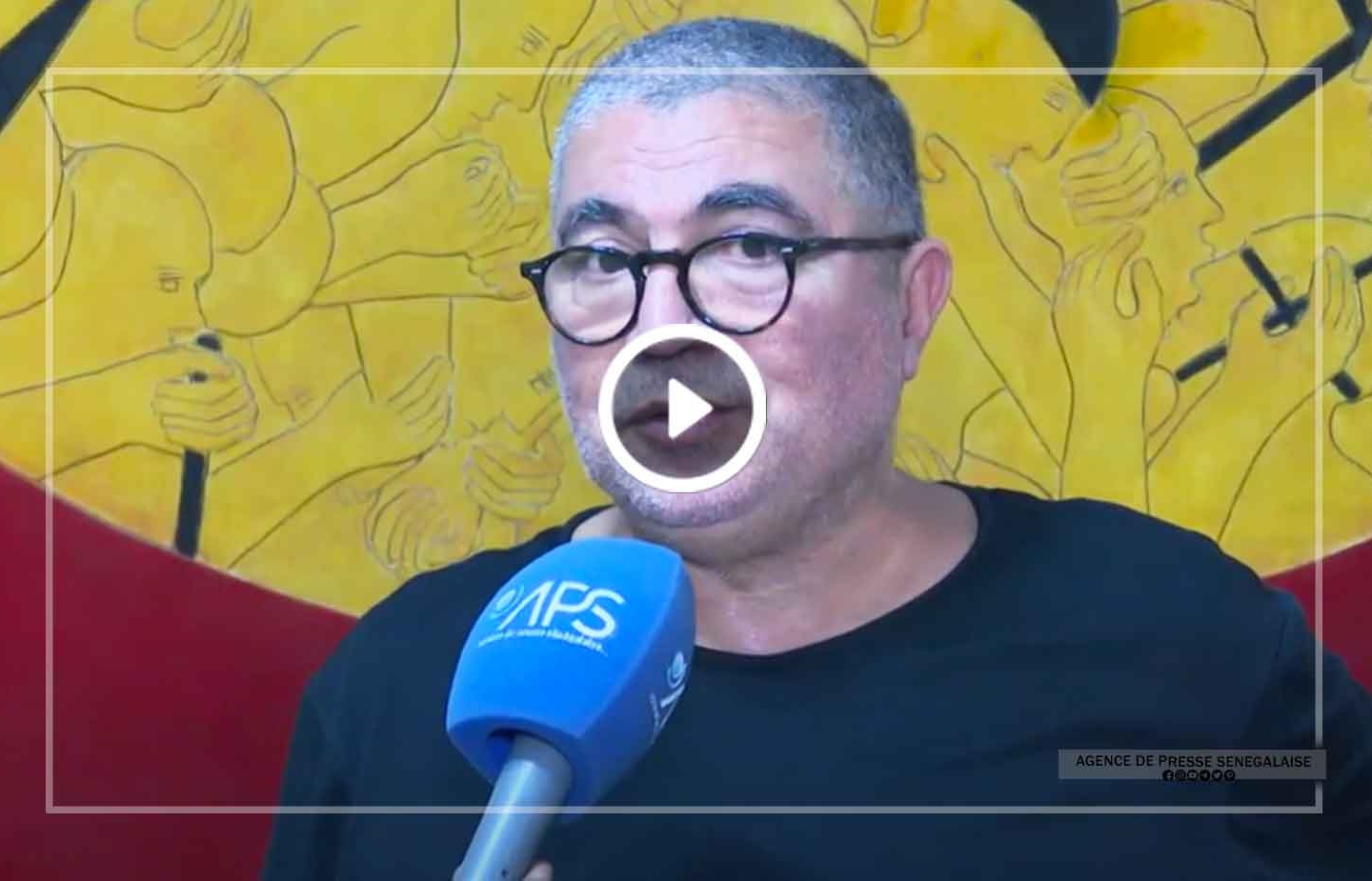 « Dans le même bateau » l’œuvre Mahi BINE BINE au musée historique de Gorée