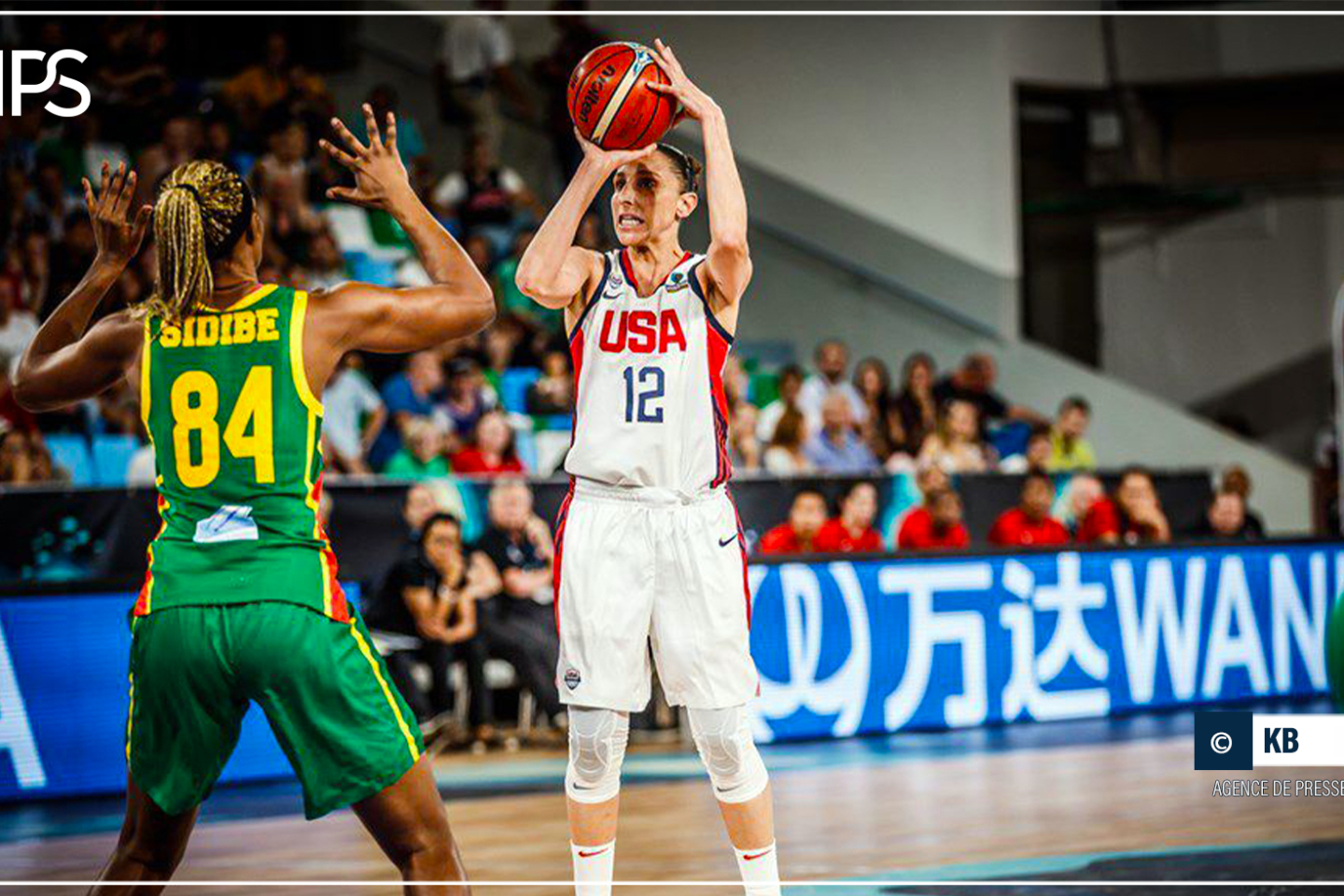 Qualifications au tournoi de basketball féminin des JO : une nette victoire des États-Unis sur le Sénégal, 101 points à 39