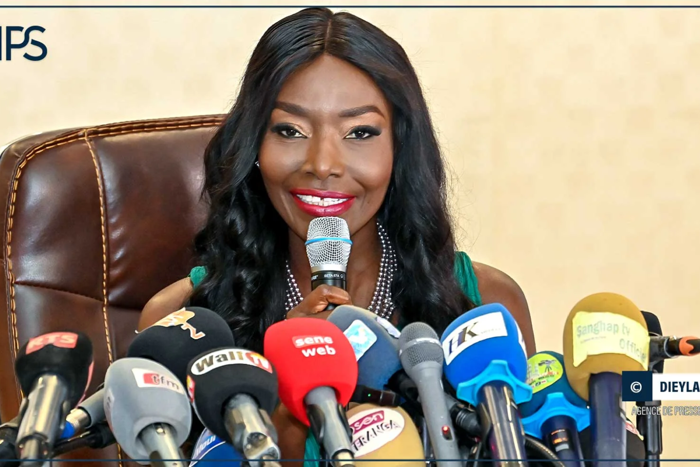 Coumba Gawlo Seck annonce une série de concerts pour ses quarante ans de scène
