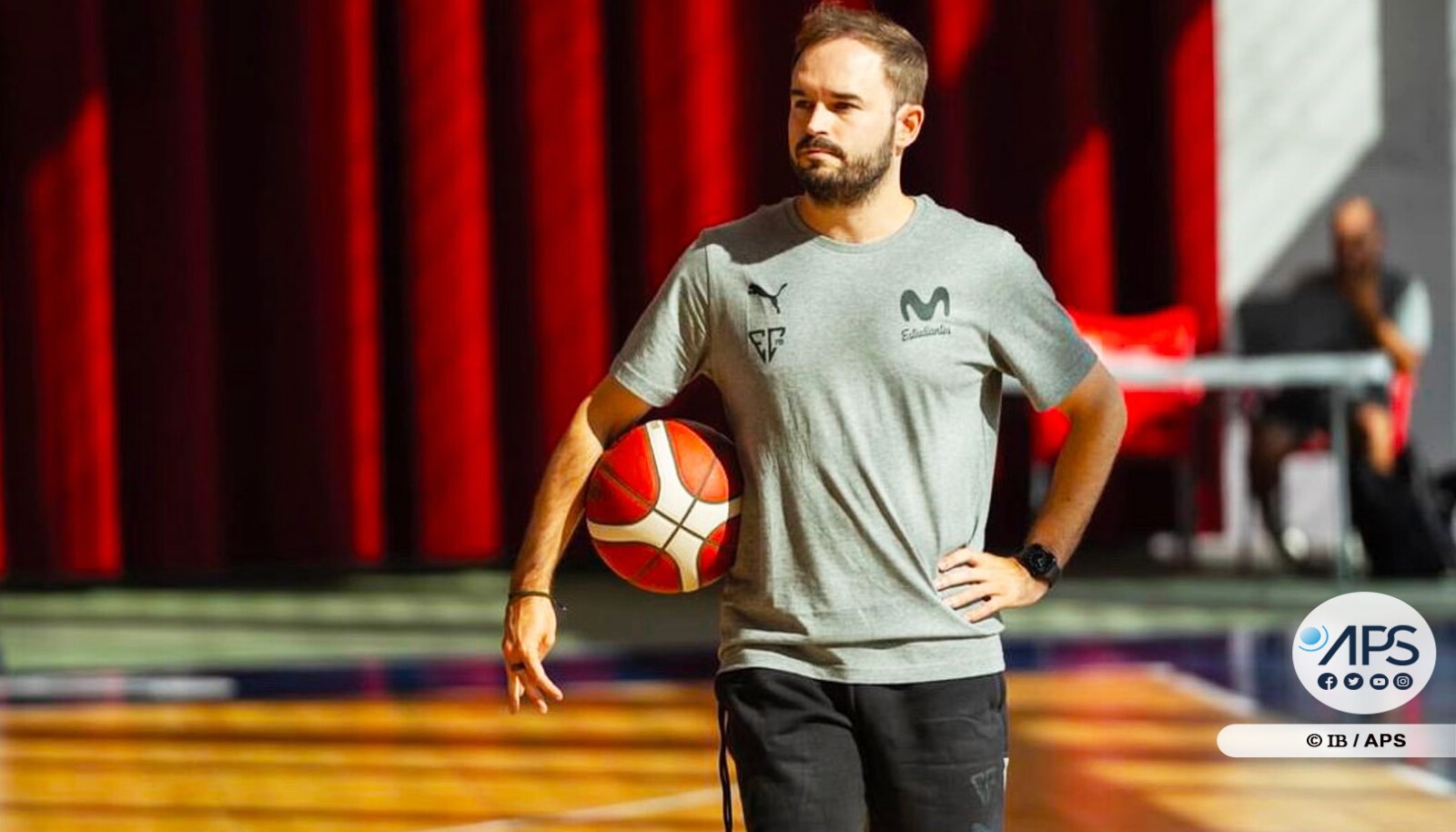 Alberto Antuño Leal, nouveau sélectionneur de l'équipe nationale féminine de basket-ball