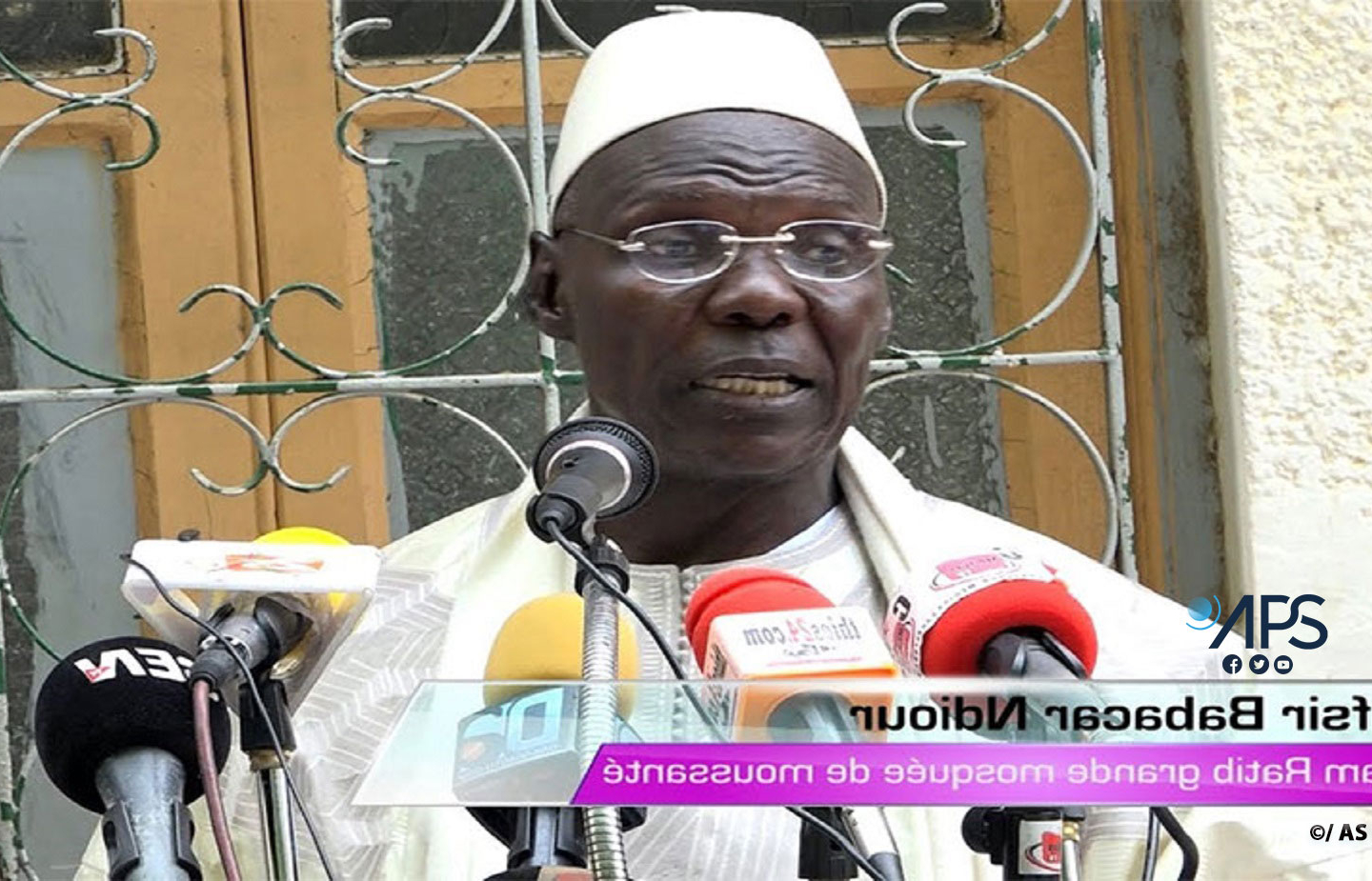 Thiès: l’imam Ndiour appelle a l’entraide pour une société paisible