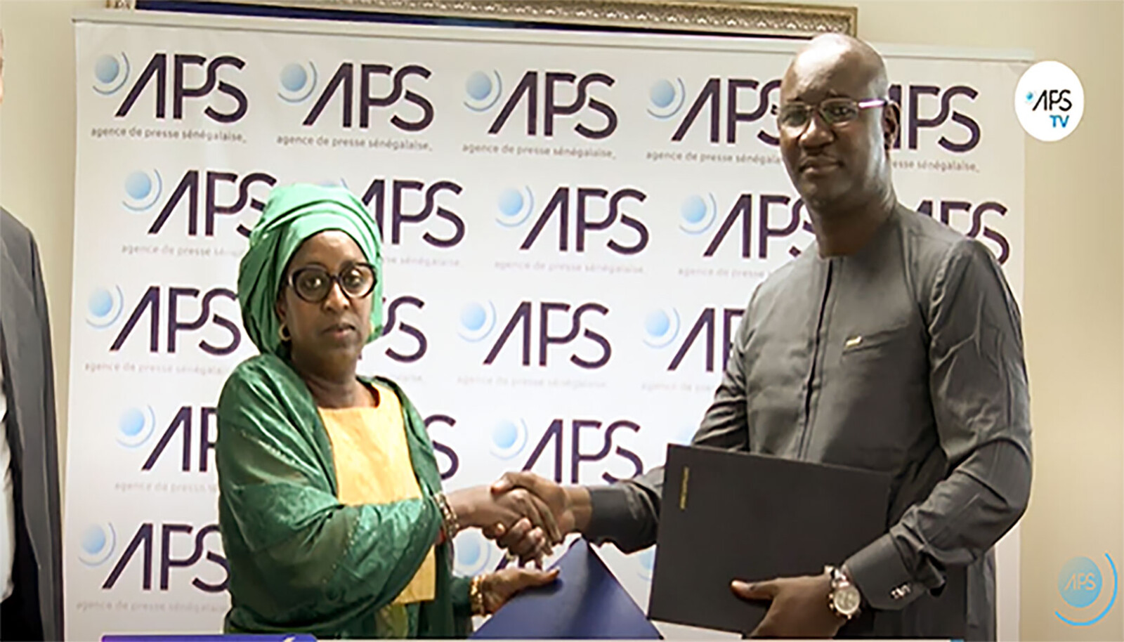 La DGPSN et l'APS signent une convention pour vulgariser l'équité sociale La DGPSN et l'APS signent une convention pour vulgariser l'équité sociale