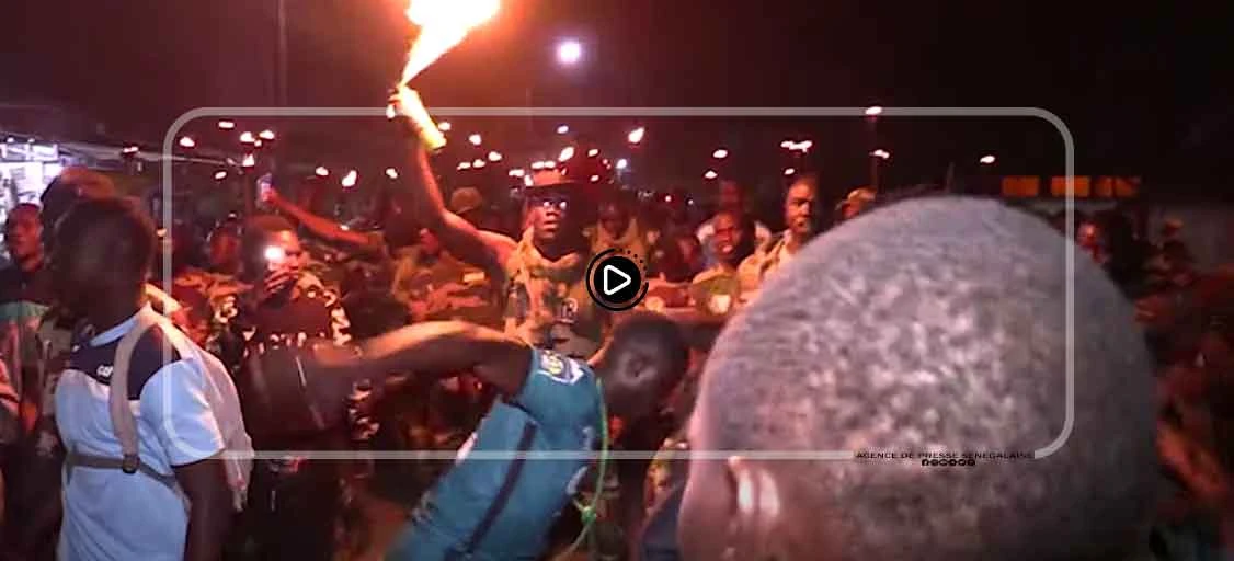 Thiès : ambiance de fête dans les rues pour la retraite aux flambeaux