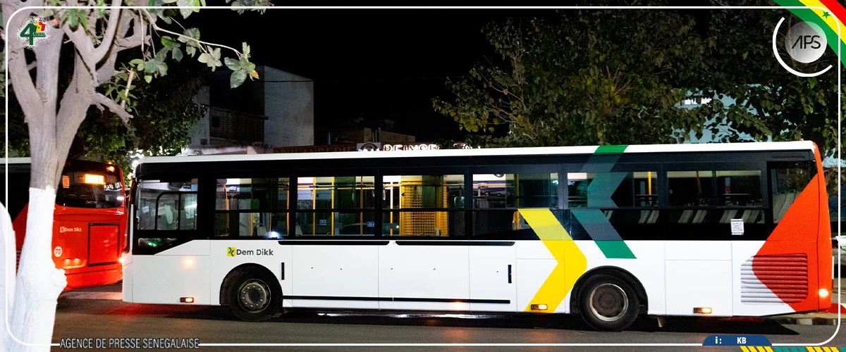 Dakar Dem Dikk dévoile ses nouveaux bus peints aux couleurs nationales