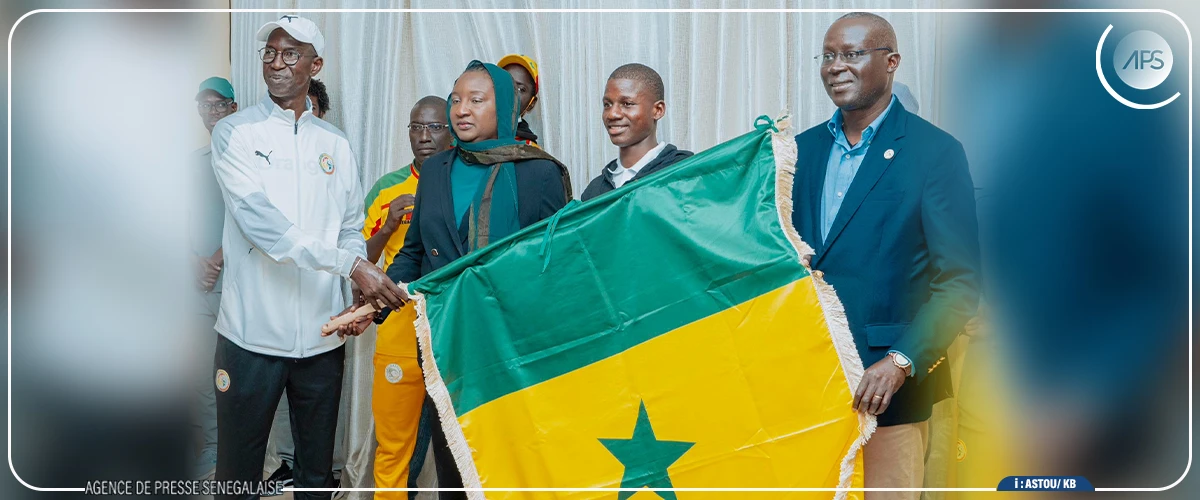 Cérémonie de remise de drapeau aux sélections nationales, vendredi