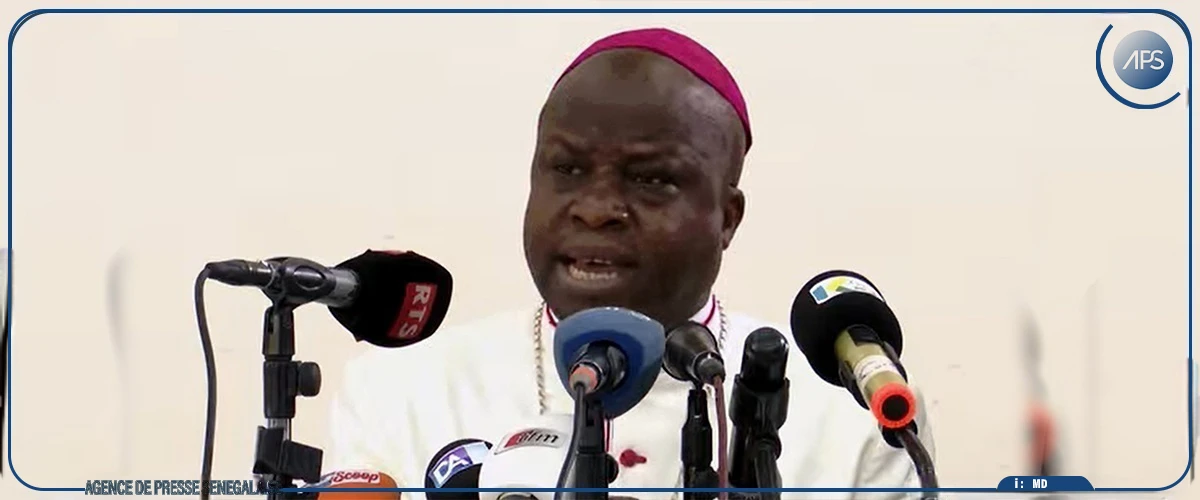 Ziguinchor : Mgr Manga prie pour les militaires et les combattants emportés par le conflit armé