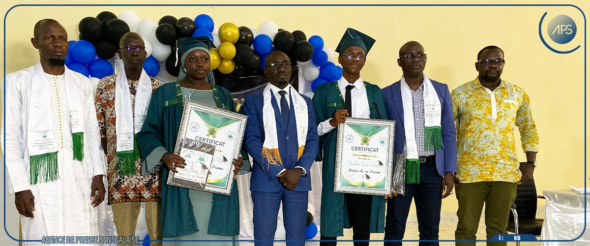 Université Assane Seck: soixante sept étudiants reçoivent leur diplôme en informatique 