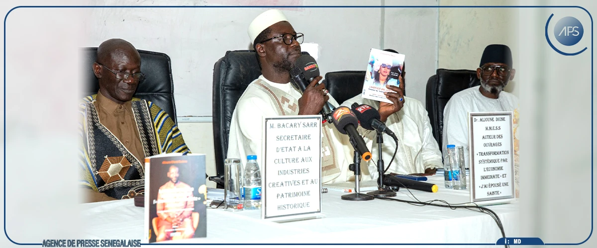 Le ministre Alioune Dione publie un livre en hommage à son épouse et un autre sur l’‘’économie immédiate’’