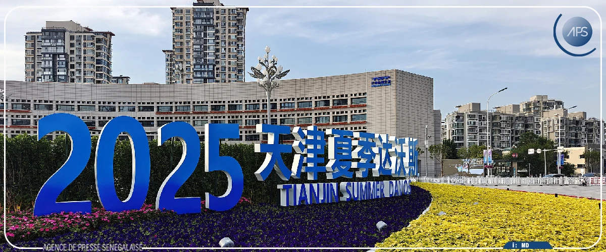 Ouverture du 16e Forum économique mondial de Tianjin