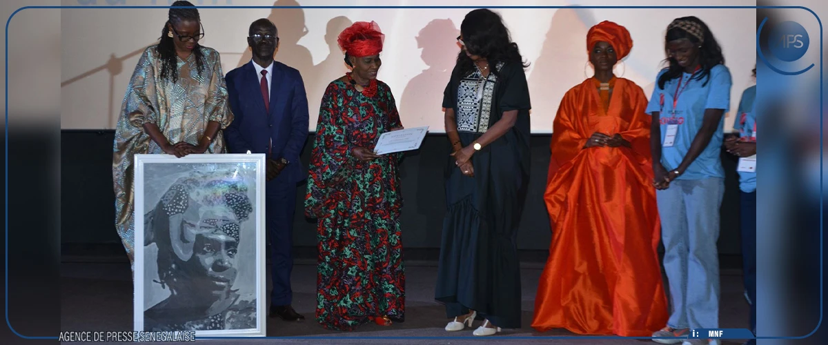 Une attestation de ”reconnaissance de la nation” décernée à l’écrivaine Mariama Ba