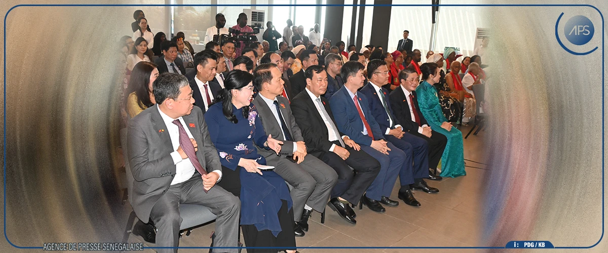 Le président de l’Assemblée nationale vietnamienne rencontre la communauté indochinoise du Sénégal