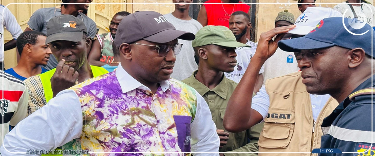 Saint-Louis : Cheikh Tidiane Dièye entame une visite des quartiers inondés et des ouvrages d’assainissement