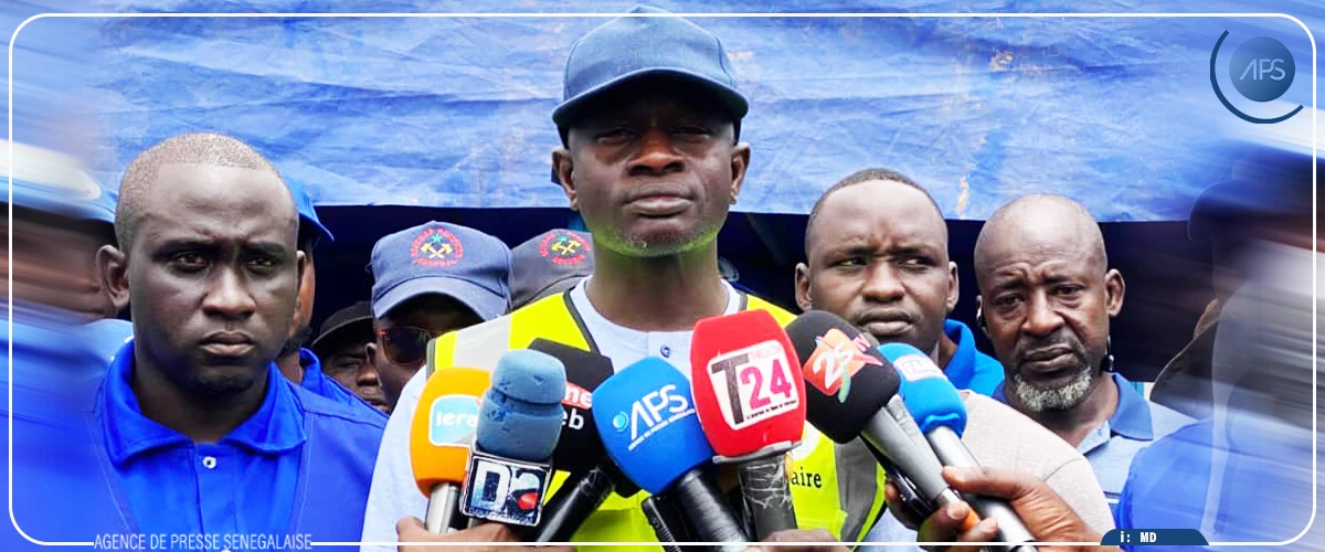 Thiès : l’Association régionale des ouvriers nettoie la gare routière