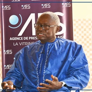 L'UCAK renforce ses partenariats pour améliorer la qualité de ses formations‎ (recteur)