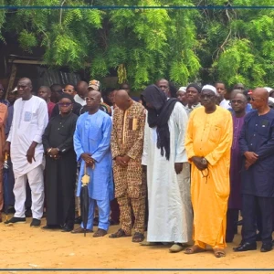 Thiès : hommage unanime au journaliste Alassane Cissé, inhumé à Takhikao
