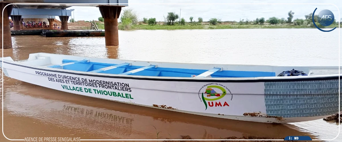 Matam : le PUMA offre une pirogue en fibre de verre au village de Thioubalel Nabadji
