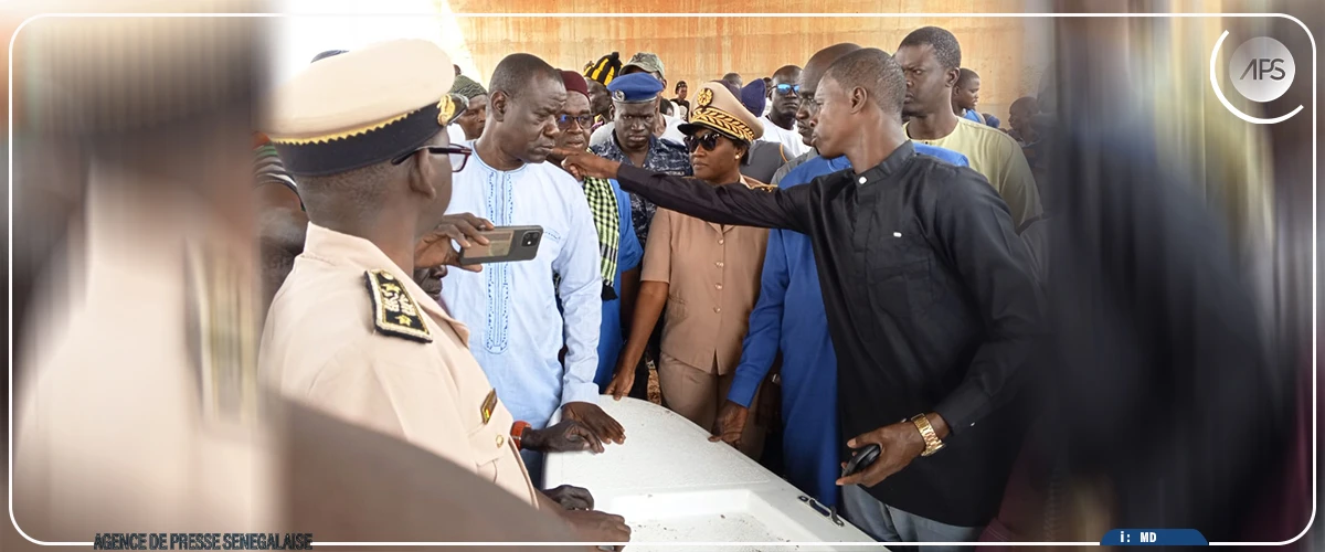 Matam : le PUMA offre une pirogue en fibre de verre au village de Thioubalel Nabadji