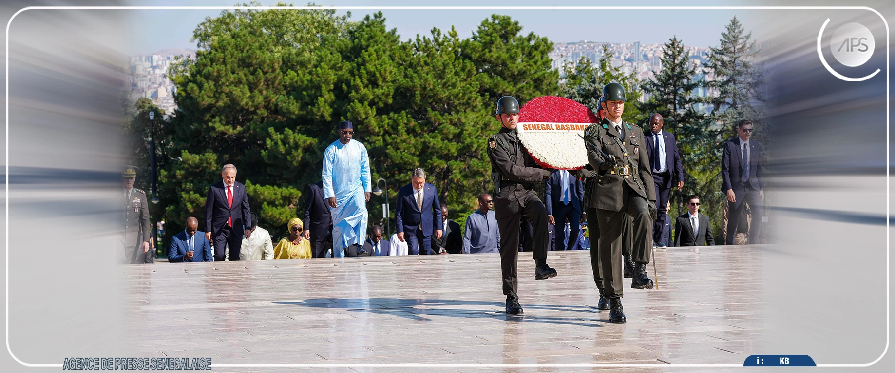 Ousmane Sonko se recueille au mausolée d’Atatürk, ‘’symbole de liberté et de progrès’’