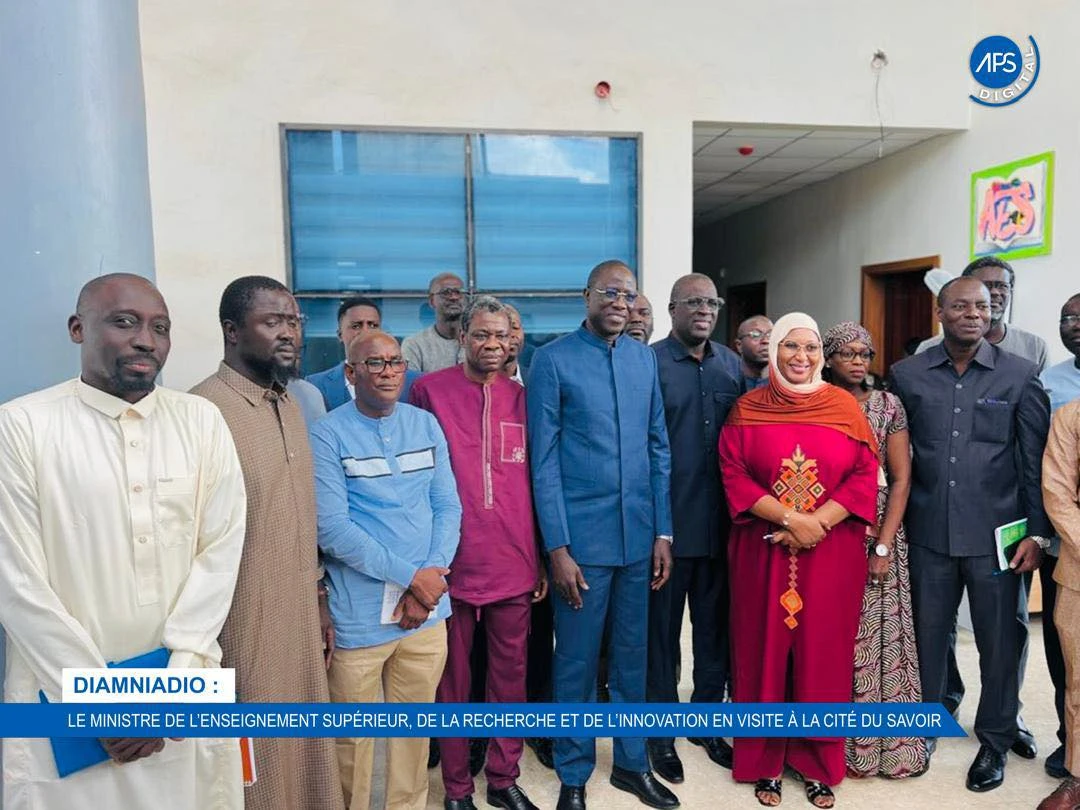 Diamniadio : Le ministre de l'enseignement supérieur , de la recherche et de l'innovation en visite à la cité du savoir 