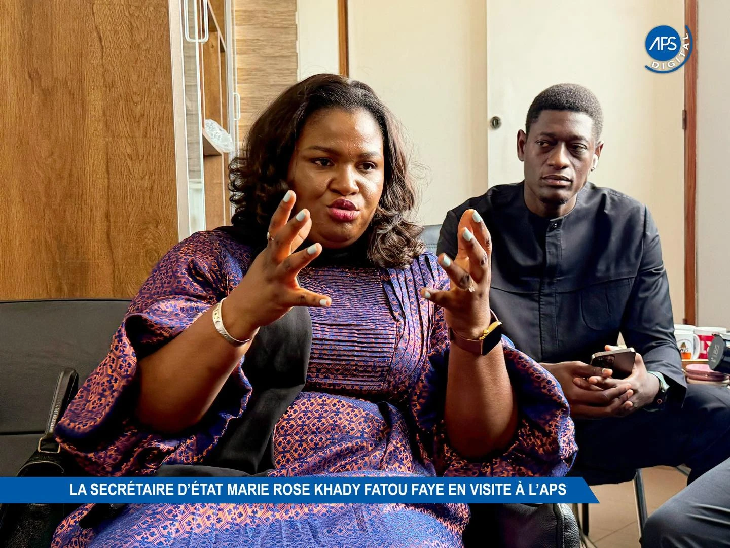 La Secrétaire d’État Marie Rose Khady Fatou Faye en visite à l’APS (Agence de Presse Sénégalaise)