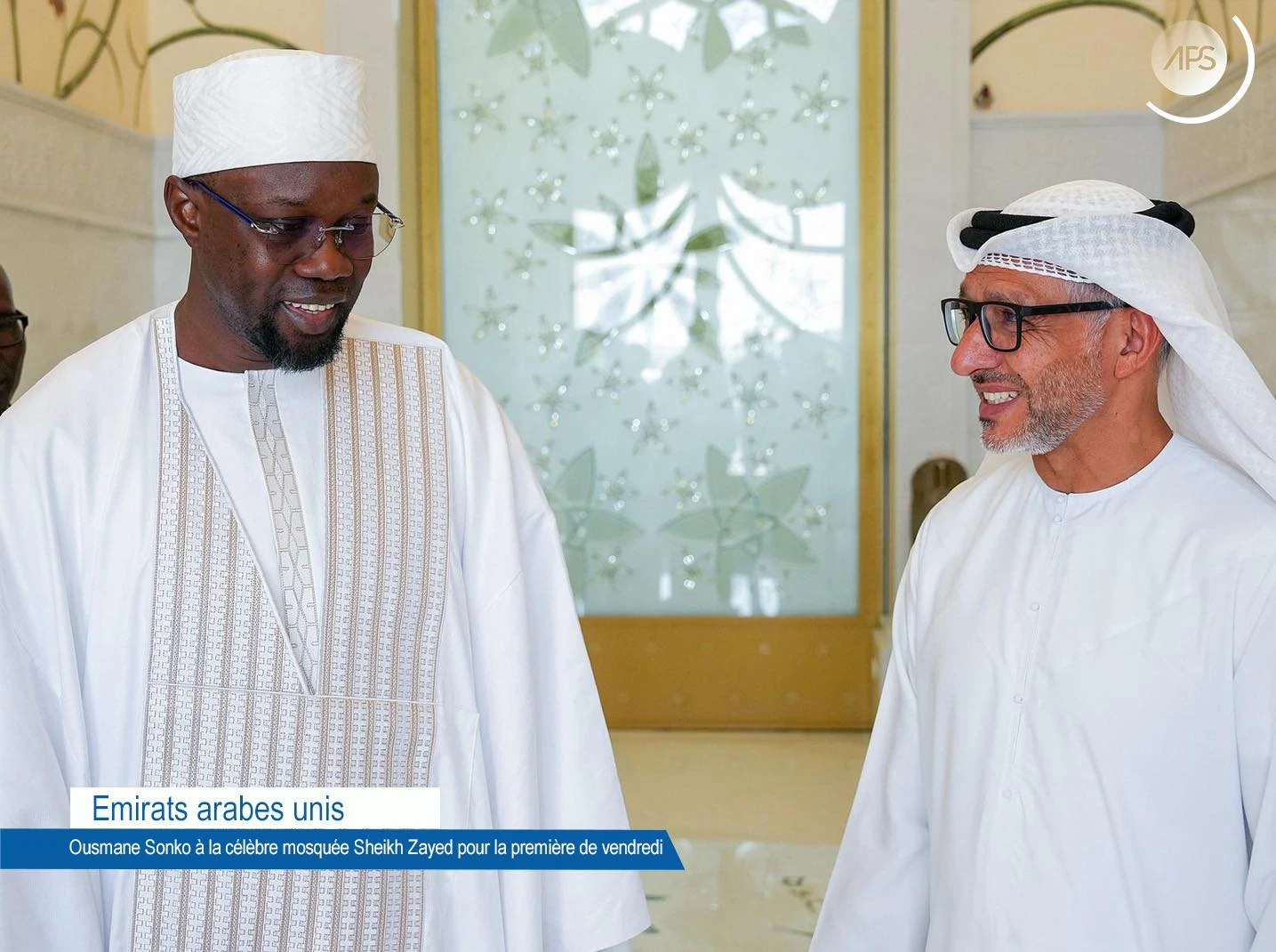 Emirats arabes unis : Ousmane Sonko à la célèbre mosquée Sheikh Zayed pour la prière de vendredi