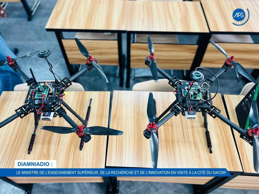 Diamniadio : Le ministre de l'enseignement supérieur , de la recherche et de l'innovation en visite à la cité du savoir 