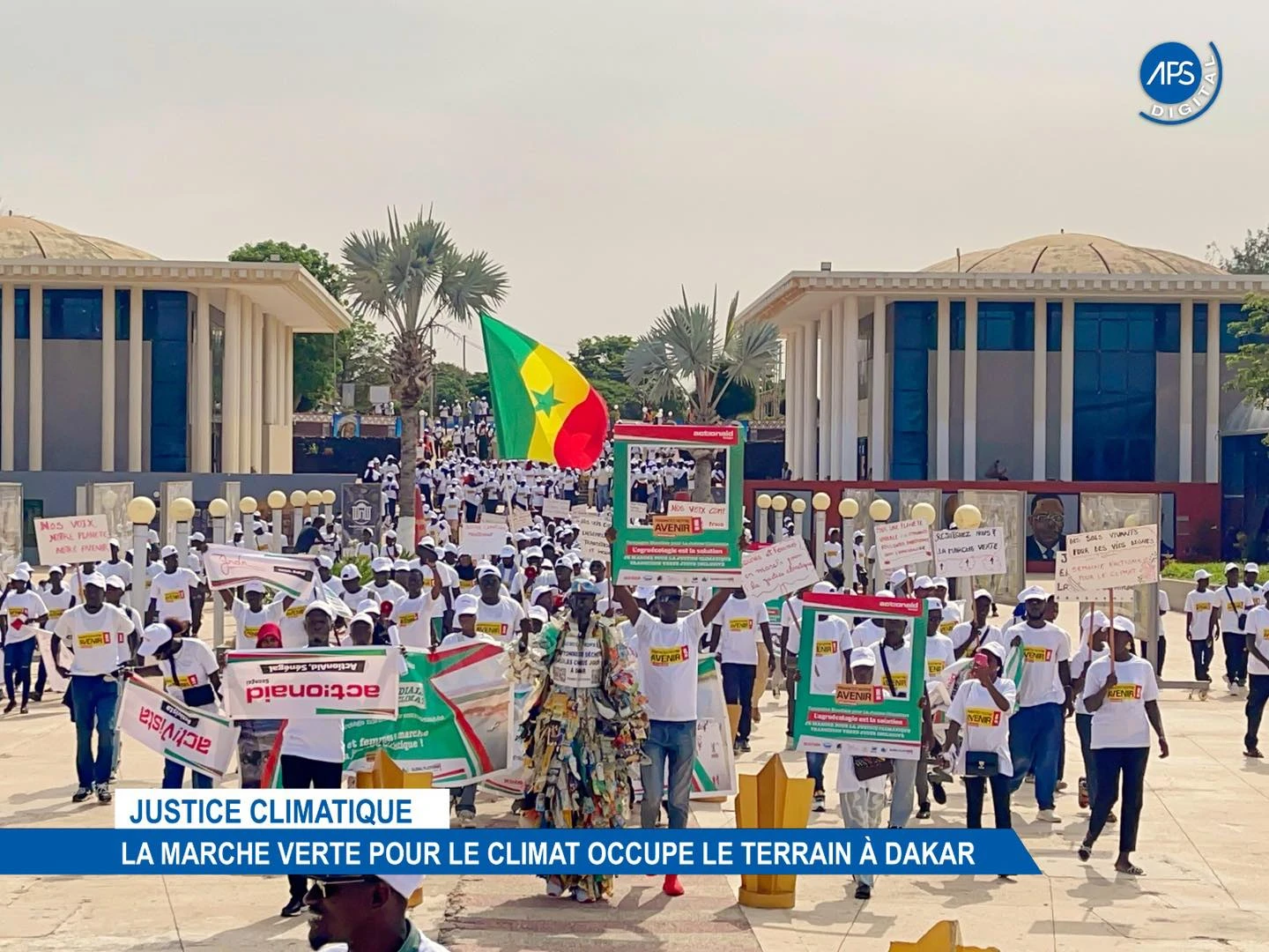 Justice climatique : La marche verte pour le climat occupe le terrain à Dakar