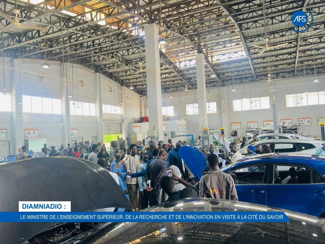 Diamniadio : Le ministre de l'enseignement supérieur , de la recherche et de l'innovation en visite à la cité du savoir 
