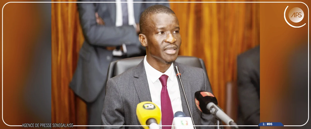 Les chefs de la DIC et de la police de l’AIBD relevés de leurs fonctions, un mandat d’arrêt émis contre Madiambal Diagne