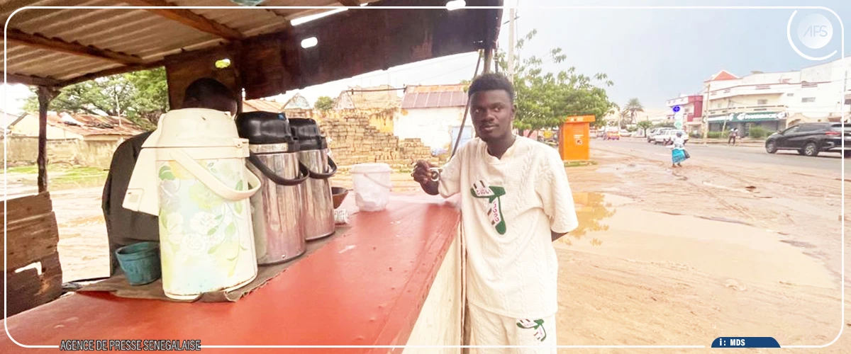 Kaolack : la résilience et l’ingéniosité des vendeurs de café Touba face à la flambée des prix de la matière première