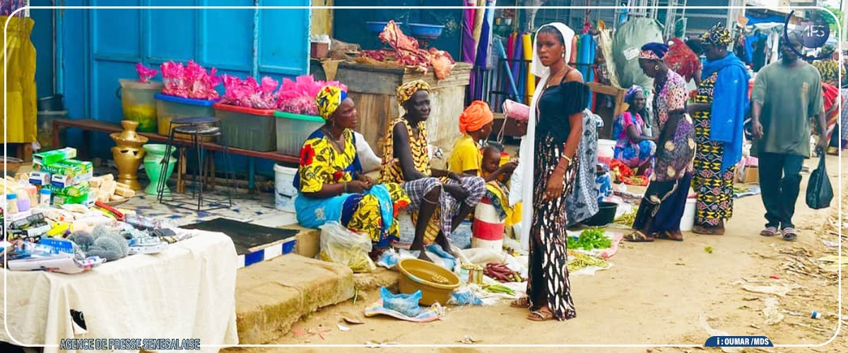 Diourbel : entre embouteillages et étals, une difficile cohabitation sur la rue d'Avignon 