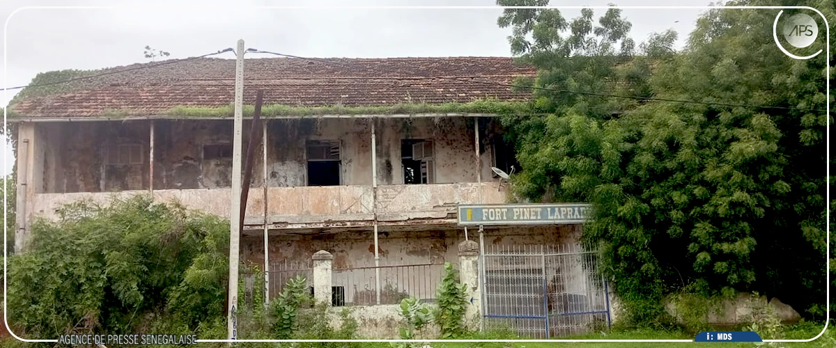 Le Fort Pinet-Laprade, bastion colonial et passé-futur du Pakao