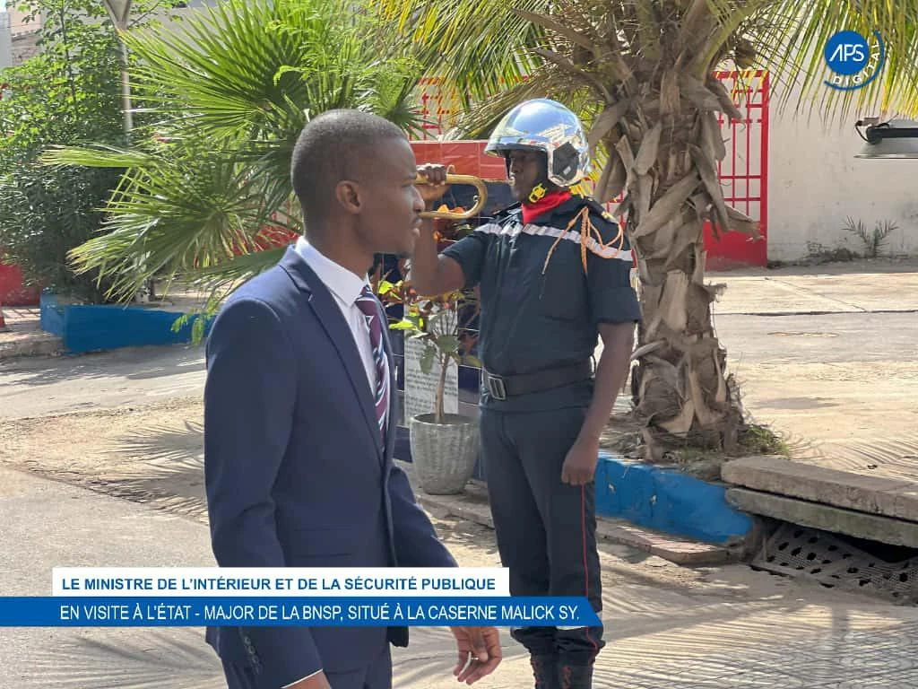 Le ministre de l'intérieur et de la sécurité publique : En visite à l'Etat - Major de la BNSP, situé à la caserne Malick Sy