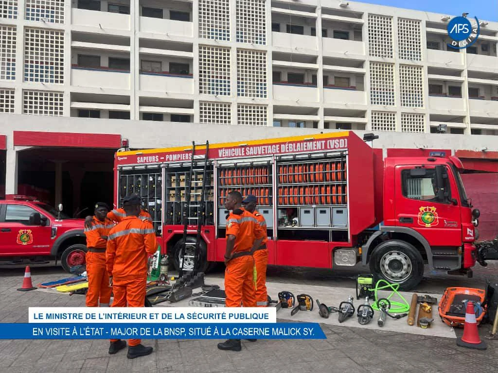 Le ministre de l'intérieur et de la sécurité publique : En visite à l'Etat - Major de la BNSP, situé à la caserne Malick Sy